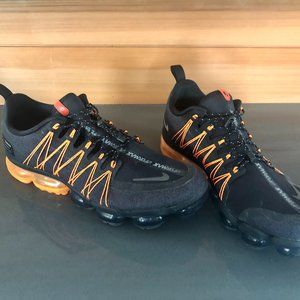 NIKE - AIR VAPORMAX RUN UTILITY 'BLACK ORANGE', 14